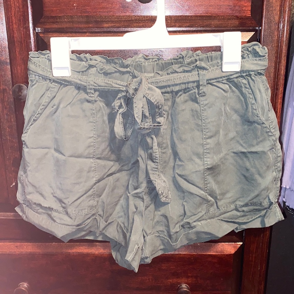Paper bag shorts